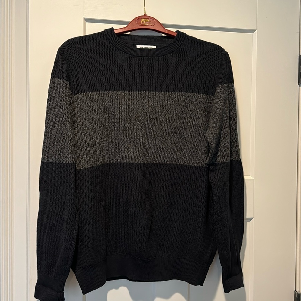 Men’s WilliamRast sweater